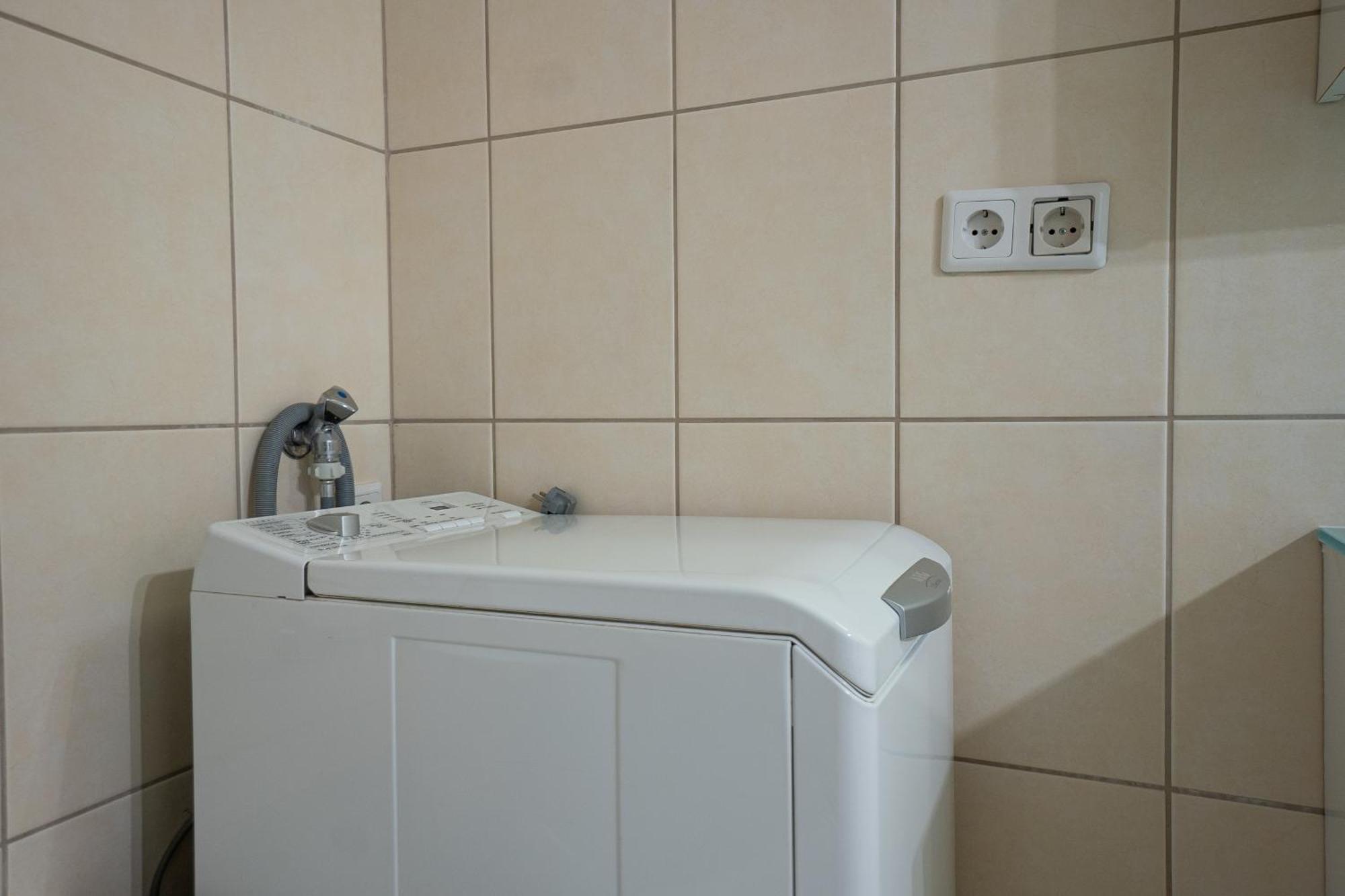Apartment With A Private Terrace Located Right Near Belvedere Castle, 15 Minutes Away From Stephansdom Відень Екстер'єр фото