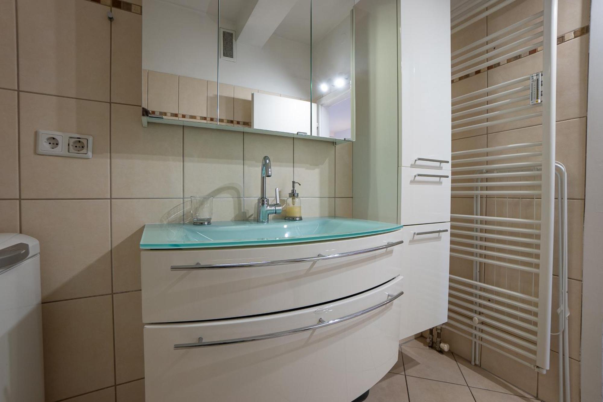 Apartment With A Private Terrace Located Right Near Belvedere Castle, 15 Minutes Away From Stephansdom Відень Екстер'єр фото