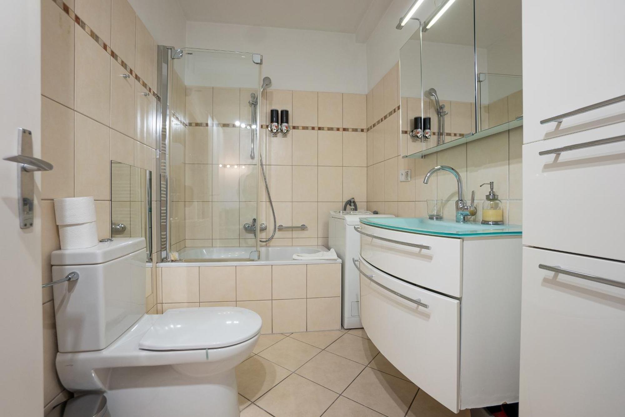 Apartment With A Private Terrace Located Right Near Belvedere Castle, 15 Minutes Away From Stephansdom Відень Екстер'єр фото