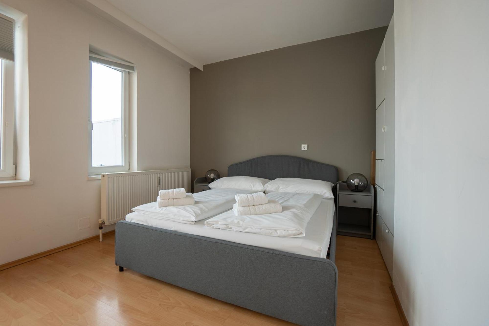 Apartment With A Private Terrace Located Right Near Belvedere Castle, 15 Minutes Away From Stephansdom Відень Екстер'єр фото